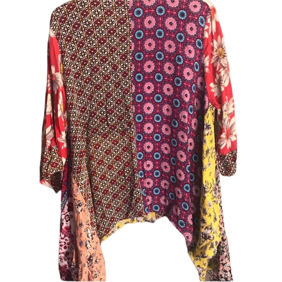 NWT.  Sacred Threads Blouse.  CL/WH.  220169 - Picture 3 of 5